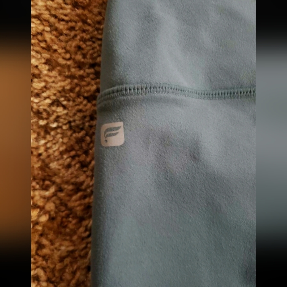 Fabletics leggings - Picture 4 of 4